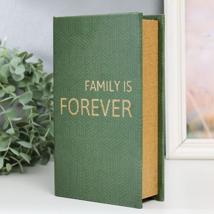 Сейф-книга дерево кожзам Сейф-книга дерево кожзам "Семья - это навсегда" 21х13х5 см