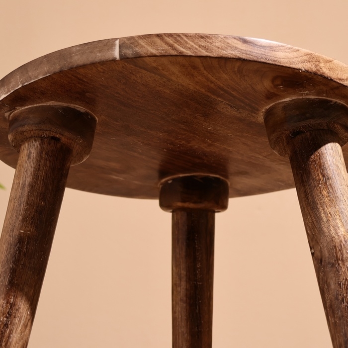 Столик кофейный 40х40х47 см, манговое дерево Столик кофейный 40х40х47 см, манговое дерево