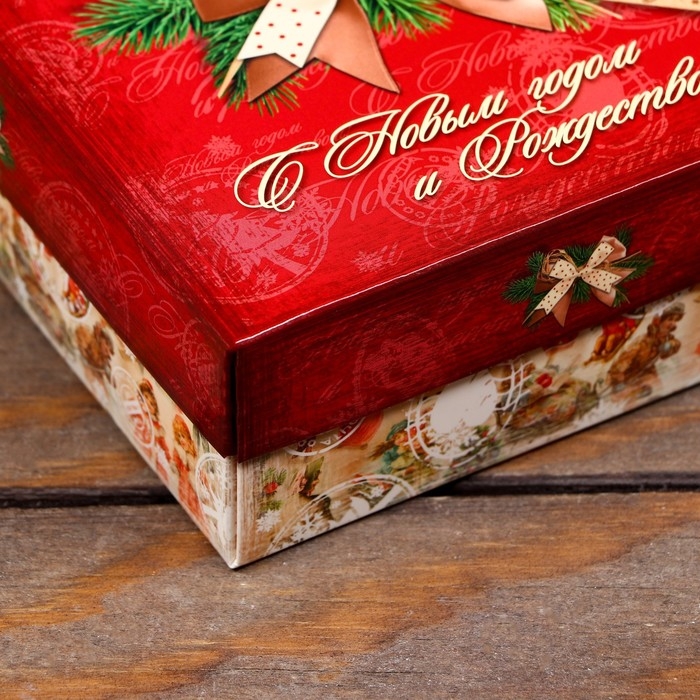 Подарочная коробка  "Новогодние истории", 16,5 х 12,5 х 5,2 см