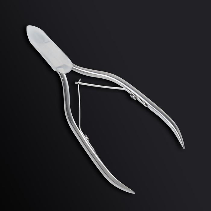 Кусачки маникюрные для кутикулы «Premium», двойная пружина, 11 см, длина лезвия - 6 мм, цвет серебристый Кусачки маникюрные для кутикулы «Premium», двойная пружина, 11 см, длина лезвия - 6 мм, цвет серебристый