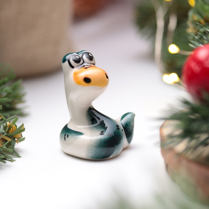 Новый год. Сувенир символ года 2025 Новый год. Сувенир символ года 2025 "Змея Кнопка", гжель, цвет, 4 см