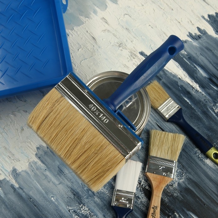 Кисть-макловица ТУНДРА, смешанная щетина, пластиковая рукоятка, 40х140 мм Кисть-макловица ТУНДРА, смешанная щетина, пластиковая рукоятка, 40х140 мм