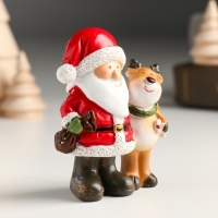 Сувенир полистоун "Дед Мороз с помощником-олешкой" МИКС 6,6х4х8 см Сувенир полистоун "Дед Мороз с помощником-олешкой" МИКС 6,6х4х8 см