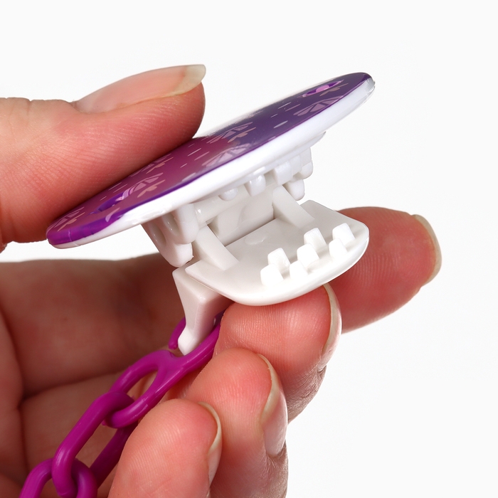 Набор: Соска - пустышка с держателем &laquo;Пингвинчик&raquo;, анатомическая +6 мес, цвет фиолетовый