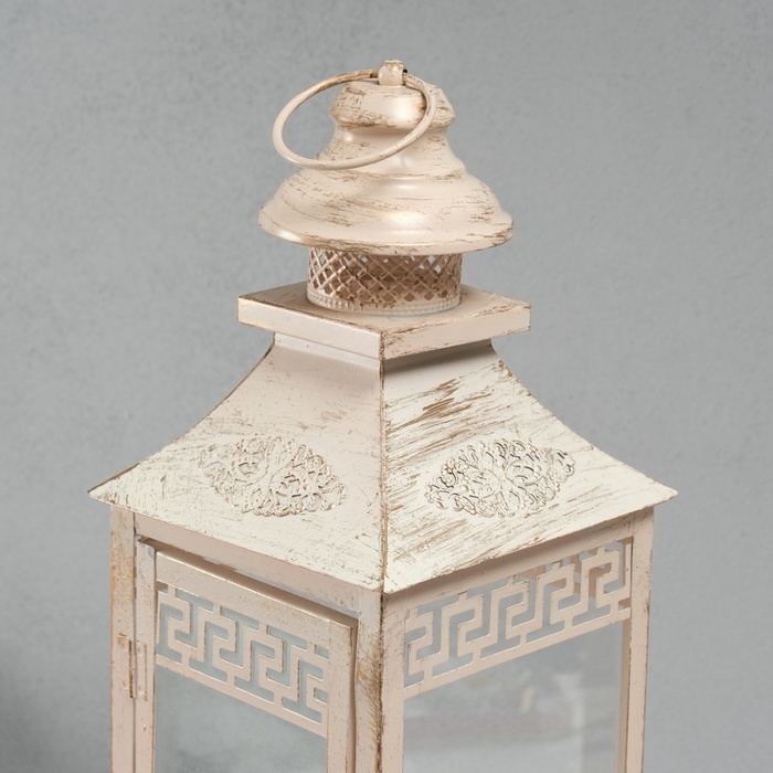 Подсвечник металл, стекло на 1 свечу фонарик Подсвечник металл, стекло на 1 свечу фонарик "Ажурный ромб" белый с патиной 52,5х17,5х17,5см 54492