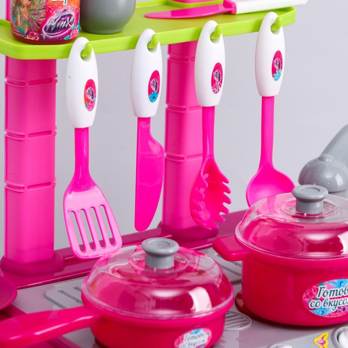 Игровой набор &laquo;Модная кухня&raquo;, WINX, в чемоданчике, с аксессуарами, свет, звук, высота 65,5 см