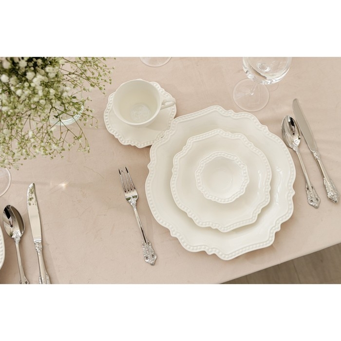 Блюдо фарфоровое Magistro «Сюита», d=30,5 см, цвет белый Блюдо фарфоровое Magistro «Сюита», d=30,5 см, цвет белый