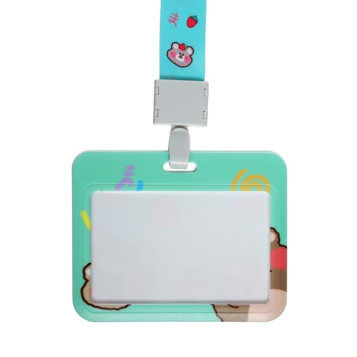 Бейдж горизонтальный, внешний размер 10 х 7,8 см, внутренний размер 5,2 х 8,2 см, лента 42 см, с рисунком Бейдж горизонтальный, внешний размер 10 х 7,8 см, внутренний размер 5,2 х 8,2 см, лента 42 см, с рисунком "Мишки"