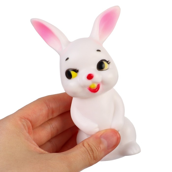 Резиновая игрушка для ванны &laquo;Зайка&raquo;, 11 см, с пищалкой, Крошка Я