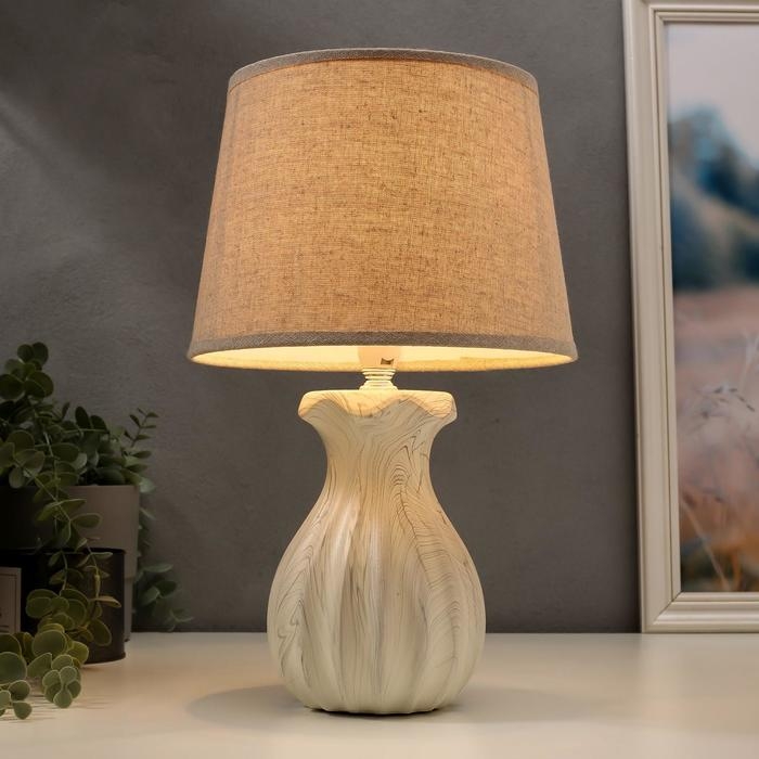 Лампа настольная 16359/1 E14 40Вт белый 22х22х36 см RISALUX