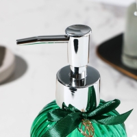 Дозатор для жидкого мыла &laquo;Красота&raquo;, 400 мл.