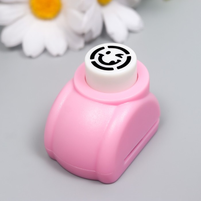 Дырокол фигурный "Хитрый смайлик" d=1,5 см МИКС 3х4х3,5 см