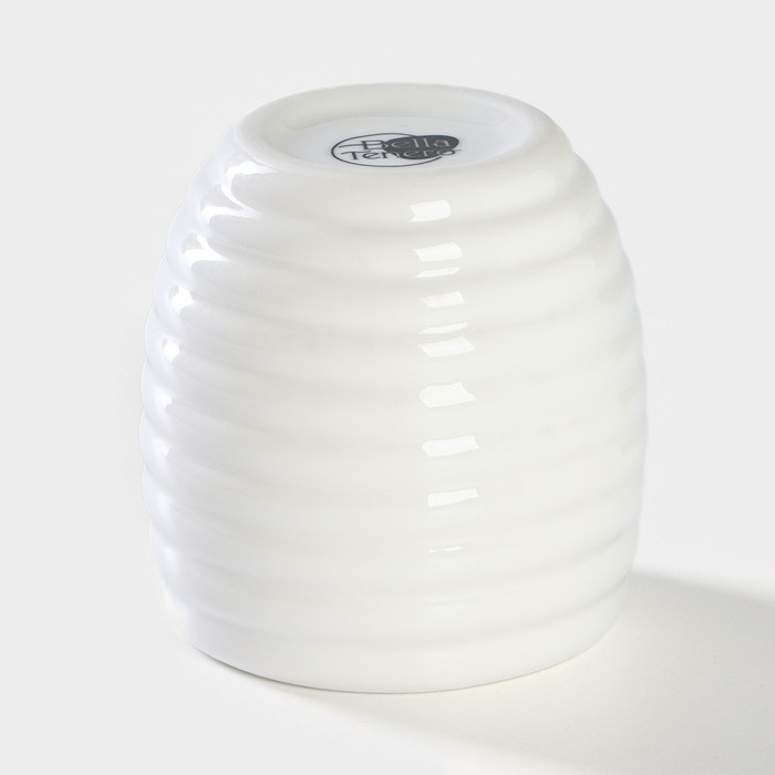 Ёмкость фарфоровая для мёда с ложкой BellaTenero, 300 мл, цвет белый Ёмкость фарфоровая для мёда с ложкой BellaTenero, 300 мл, цвет белый