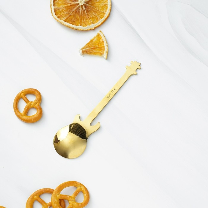 Ложка десертная из нержавеющей стали Magistro «Гитара», длина 12 см, цвет золотой Ложка десертная из нержавеющей стали Magistro «Гитара», длина 12 см, цвет золотой