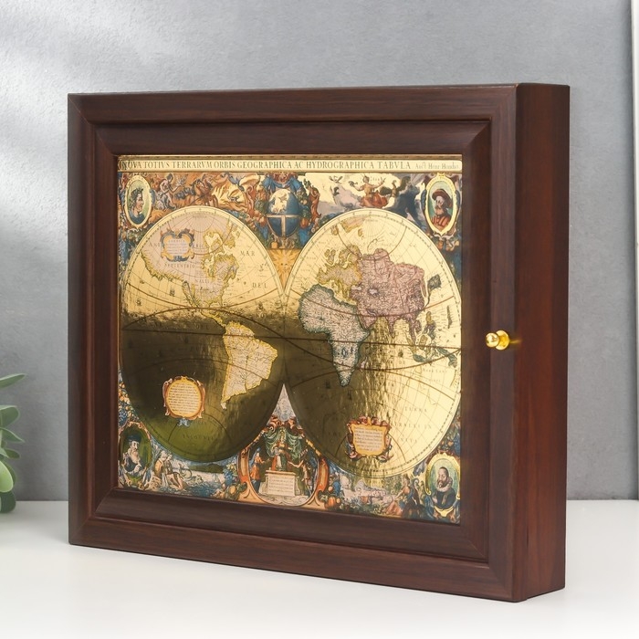 Ключница "Золотая карта"  26х31 см МИКС