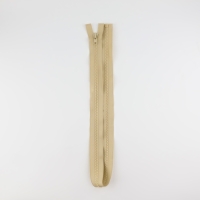 Молния «Трактор», №8, разъёмная, замок автомат, 100 см, цвет бежевый Молния «Трактор», №8, разъёмная, замок автомат, 100 см, цвет бежевый