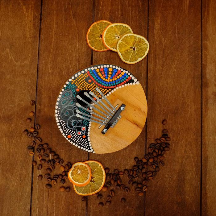 Сувенирный музыкальный инструмент "Калимба круглая" 15х14,5х8 см