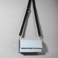 Ручка для сумки из натуральной кожи, регулируемая, с карабинами, 125 ± 2 см × 2,5 см, цвет чёрный/серебряный Ручка для сумки из натуральной кожи, регулируемая, с карабинами, 125 ± 2 см × 2,5 см, цвет чёрный/серебряный