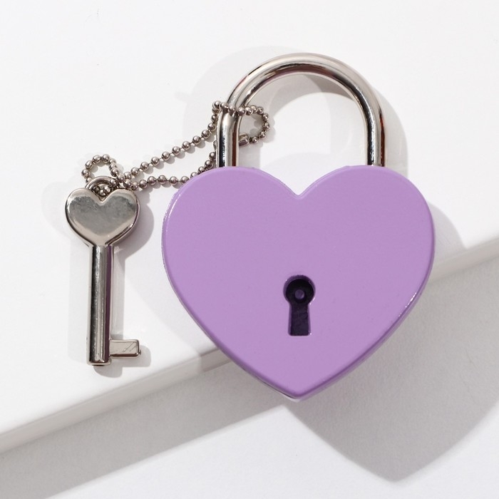 Замок свадебный с ключом &laquo;Ты+Я=Семья&raquo;.