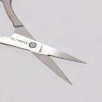 Ножницы маникюрные, прямые, 9 см, цвет серебристый Ножницы маникюрные, прямые, 9 см, цвет серебристый