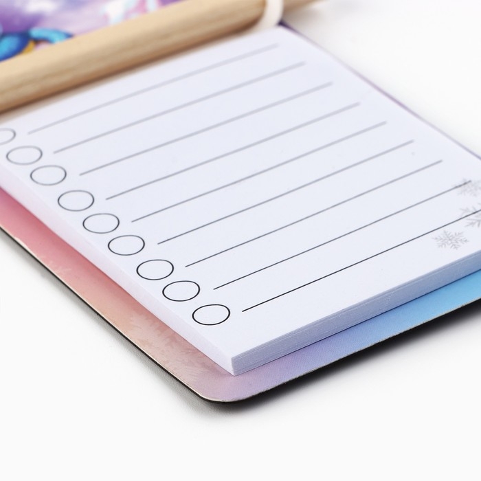 Магнит новогодний с блоком для записи и карандашом &laquo;Новый год: Исполнения желаний&raquo;, 7 х 14,4 см