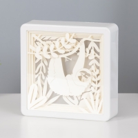 Световая картина-ночник "Ленивец" LED от батареек 3хАА USB 15,5x4,5x15,5 см RISALUX Световая картина-ночник "Ленивец" LED от батареек 3хАА USB 15,5x4,5x15,5 см RISALUX