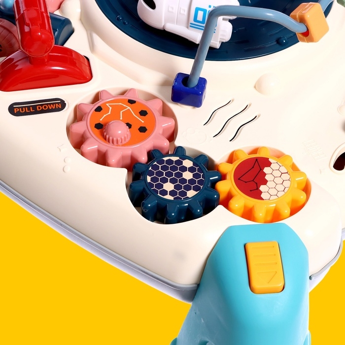 Развивающий столик &laquo;Астронавт&raquo;, световые и звуковые эффекты