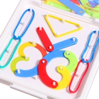 Геоборд с деталями &laquo;Буквы и цифры&raquo;