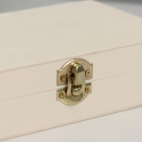 Шкатулка дерево под роспись "Прямоугольная" замок пряжка 18х11х4,5 см Шкатулка дерево под роспись "Прямоугольная" замок пряжка 18х11х4,5 см