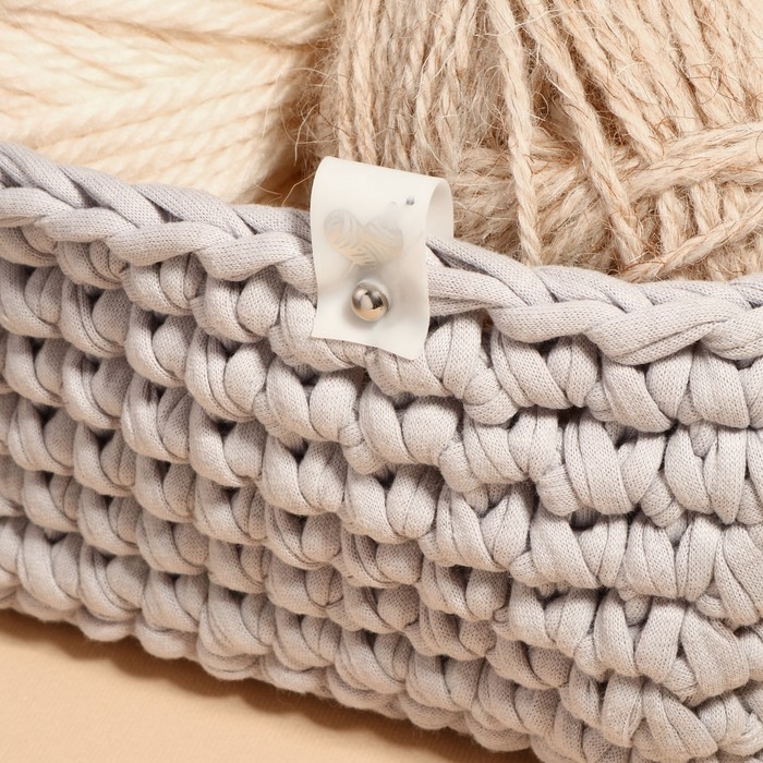 Бирка с кнопкой &laquo;Клубок&raquo;, 5 &times; 1,5 см, 10 шт, цвет матовый/серебряный