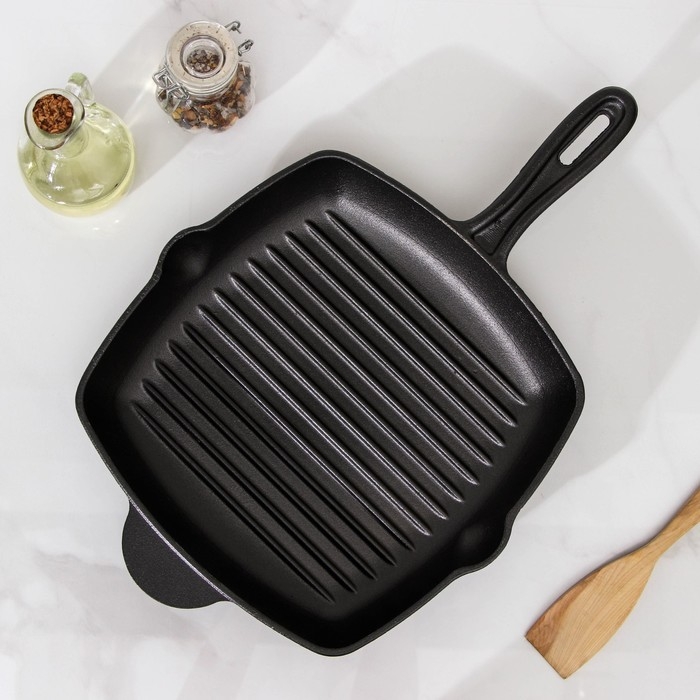 Сковорода гриль чугунная &laquo;Гриль глубокий&raquo;, 28&times;26&times;4,5 см, 2 слива, чугунная ручка, цвет чёрный