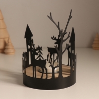Подсвечник металл, дерево на 1 свечу "Домики и олени" d=4 см 10х10х13,8 см Подсвечник металл, дерево на 1 свечу "Домики и олени" d=4 см 10х10х13,8 см