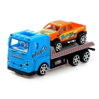 Грузовик инерционный «Эвакуатор» с машиной, цвета МИКС. Грузовик инерционный «Эвакуатор» с машиной, цвета МИКС.