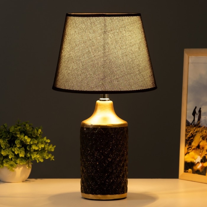 Настольная лампа Настольная лампа "Аннет" E14 40Вт черный-золото 23х23х41 см RISALUX