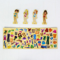 Игра на магнитах &laquo;Модные девчонки&raquo;, 63 элемента одежды + 4 куклы