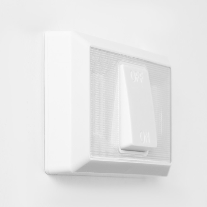 Фонарь-светильник Фонарь-светильник "Мастер К", 220 лм, COB, 4 ААА, магнит, клейкая основа, 11.2 х 7.5 х 3 см