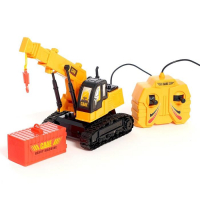 Кран на дистанционном управлении «Гусеничный», работает от батареек Кран на дистанционном управлении «Гусеничный», работает от батареек
