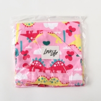 Полотенце-пончо детское LoveLife "Динозавры", цв. розовый, 60х120 см, 100% пэ, 230 г/м2 Полотенце-пончо детское LoveLife "Динозавры", цв. розовый, 60х120 см, 100% пэ, 230 г/м2