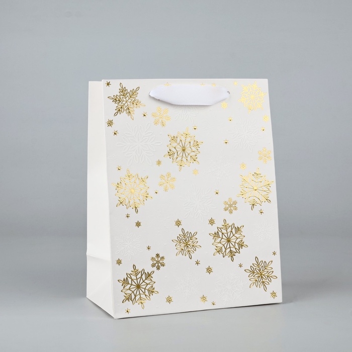 Пакет подарочный новогодний ламинированный &laquo;Снежинки&raquo;, MS 18 х 23 х 10 см