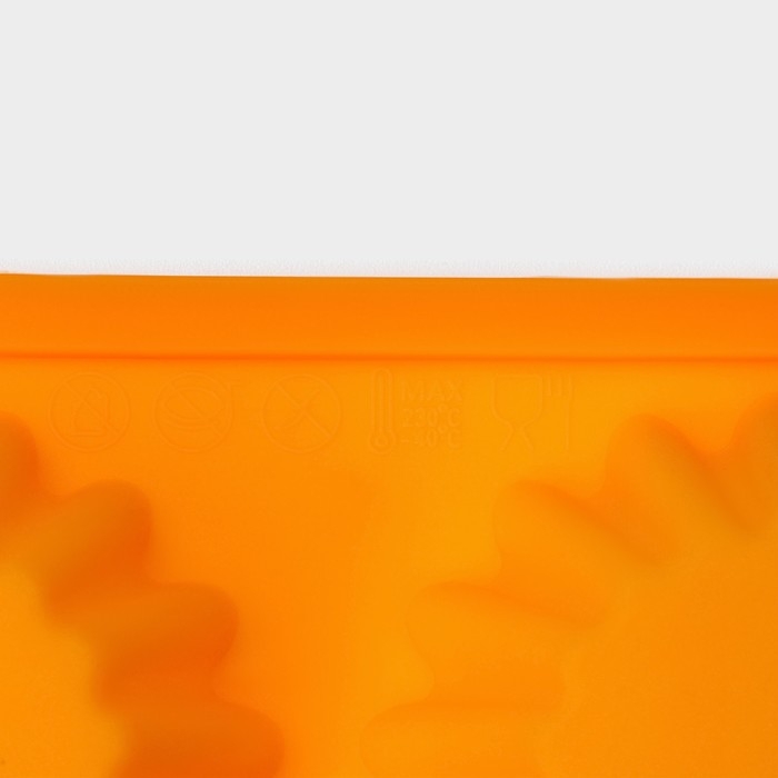 Форма для выпечки Доляна &laquo;Сладости. Круг реб&raquo;, силикон, 28&times;21 см, 12 ячеек, d=6 см, d по дну = 4 см, цвет оранжевый