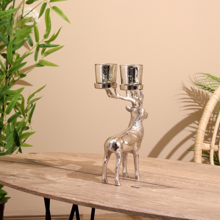 Подсвечник на 2 свечи Подсвечник на 2 свечи "Олень" алюминий 15х18х31 см