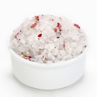 Соль для ванны с лепестками дикой розы, 150 г, Новый Год Соль для ванны с лепестками дикой розы, 150 г, Новый Год