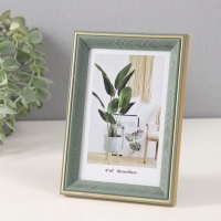 Фоторамка пластик 10х15 см "Галочки на зелёном" с золотой обводкой 1,4х12,7х17,5 см Фоторамка пластик 10х15 см "Галочки на зелёном" с золотой обводкой 1,4х12,7х17,5 см