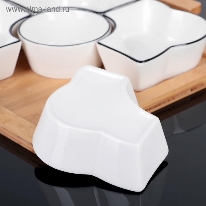 Набор салатников керамических с крышкой на деревянной подставке &laquo;Эстет. Квадрат&raquo;, 5 предметов, 33&times;27,5&times;11 см, цвет белый