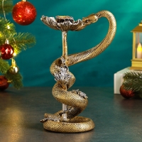 Новый год. Символ 2025. Подсвечник новогодний "Мак и змея" 11х14х24см, золото Новый год. Символ 2025. Подсвечник новогодний "Мак и змея" 11х14х24см, золото