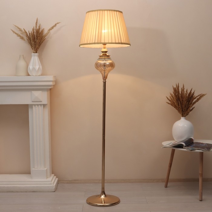 Торшер 19104/1 E27 40Вт золото 43х43х162 см