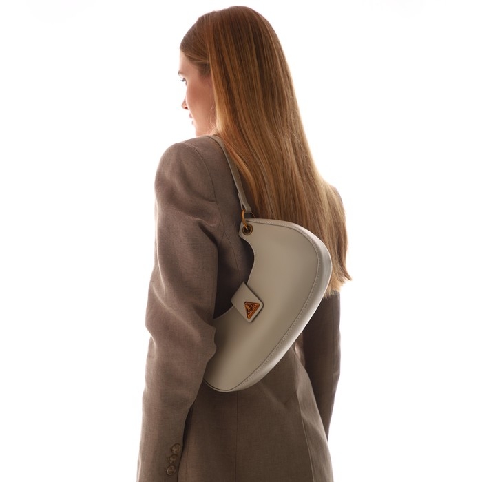 Сумка женская багет на молнии TEXTURA, средний размер, цвет молочный Сумка женская багет на молнии TEXTURA, средний размер, цвет молочный