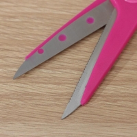 Набор кухонных принадлежностей, 5 предметов: ножи 12 см, 17 см, 17,5 см, доска, цвет МИКС Набор кухонных принадлежностей, 5 предметов: ножи 12 см, 17 см, 17,5 см, доска, цвет МИКС