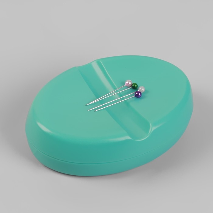 Игольница магнитная, 9,3 &times; 6,5 см, цвет бирюзовый