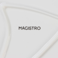 Блюдо фарфоровое Magistro &laquo;Сердце Бланш&raquo;, 24&times;27&times;3 см, цвет белый
